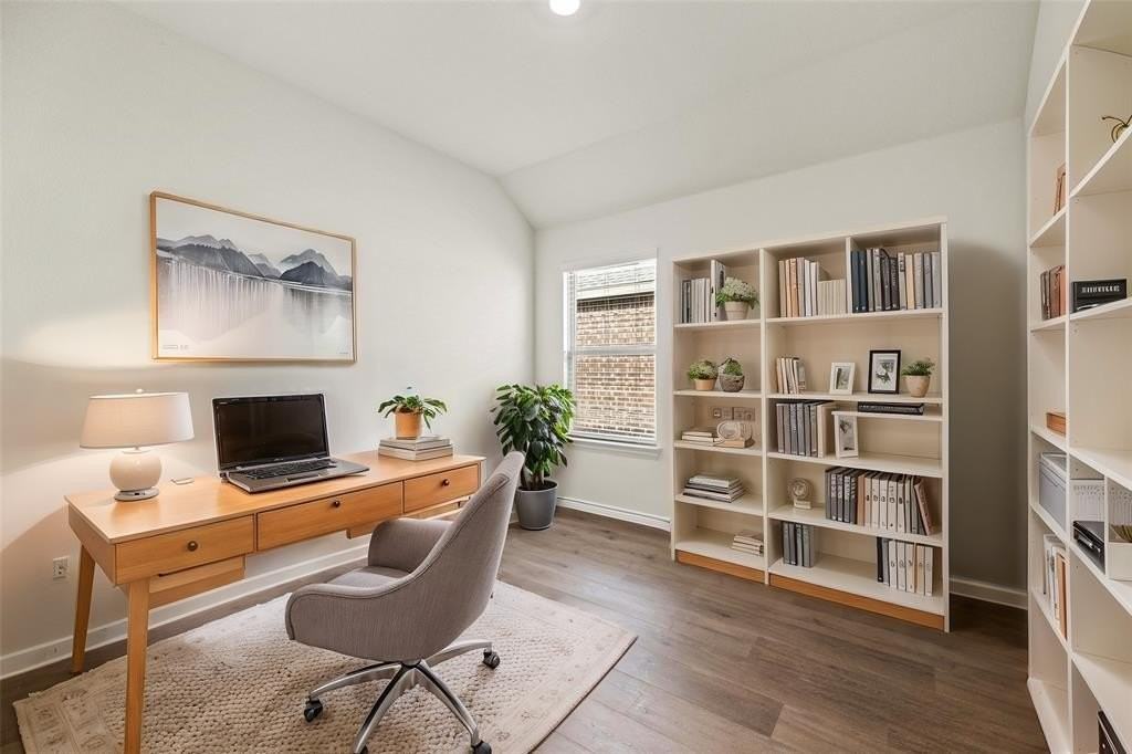 411 Revolution Road - Photo 6 of 34