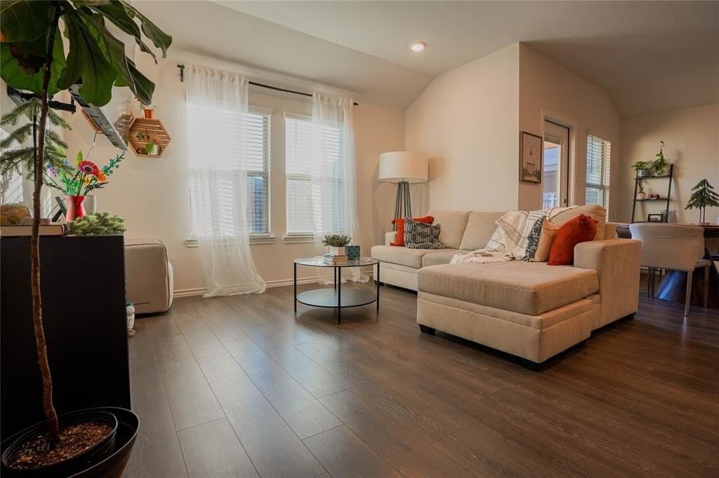 154 Cigar Court - Photo 6 of 18