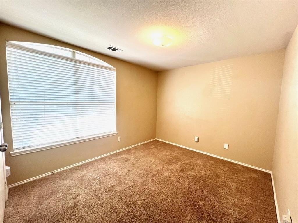 1249 Sandpiper Drive - Photo 3 of 22