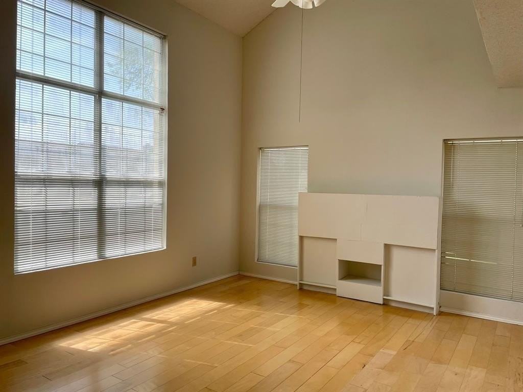 2332 Forestbrook Drive - Photo 4 of 17