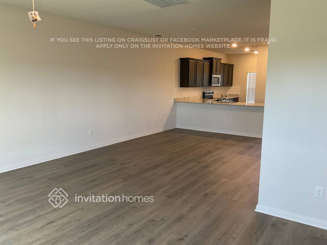 10025 Pilot Place - Photo 4 of 35