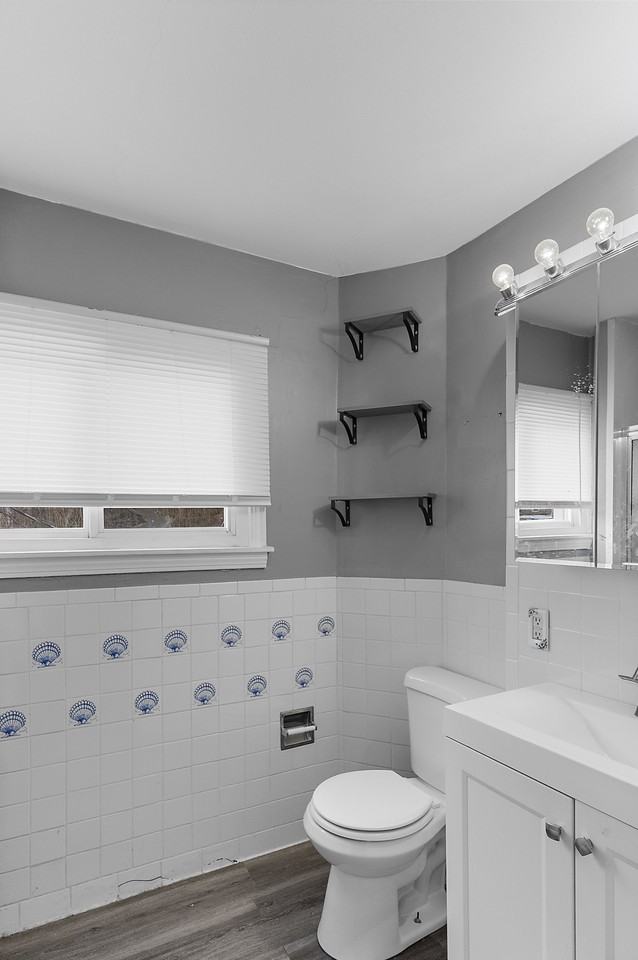 404 Bentley Avenue #1 - Photo 6 of 18