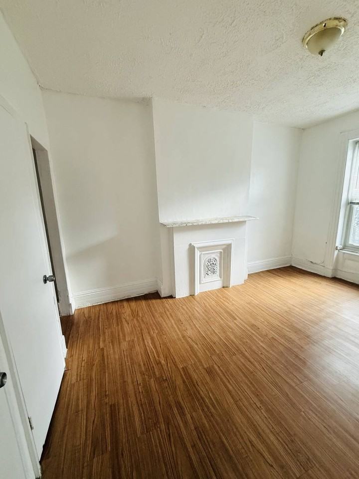 734 Madison St #2 - Photo 2 of 7