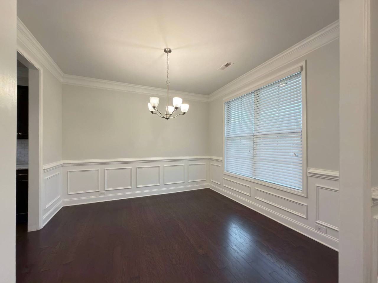 7336 Birchshire Drive - Photo 5 of 38