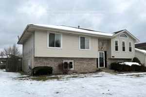 featured image of 2714 Joe Adler Drive