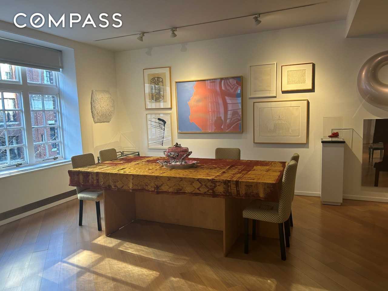 40 East 62nd Street #6E - Photo 5 of 24