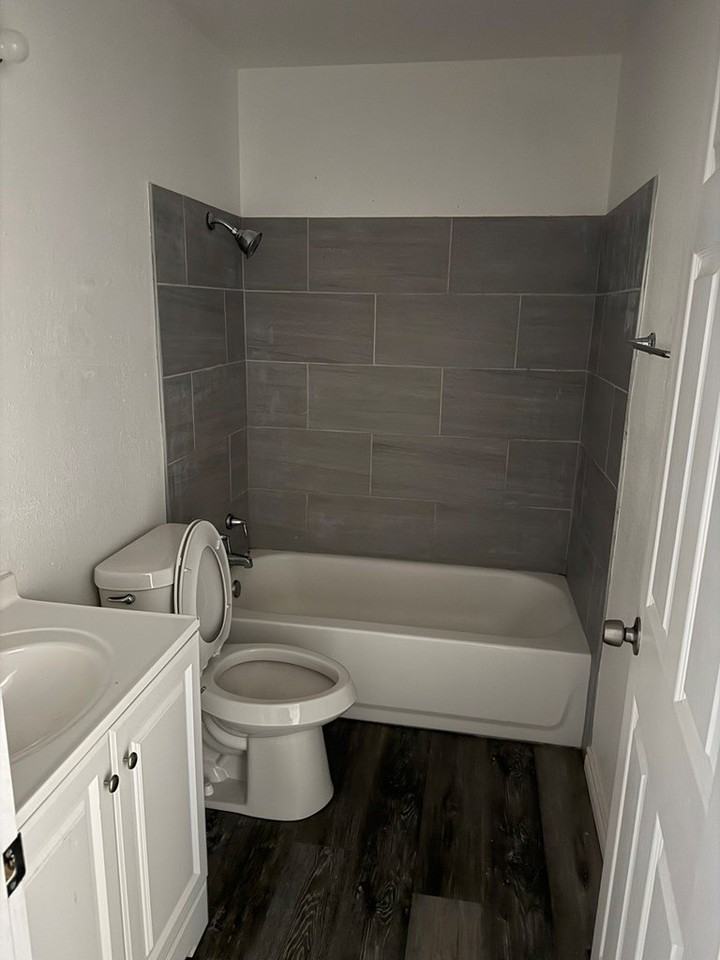 319 East 29th Street - Photo 5 of 16