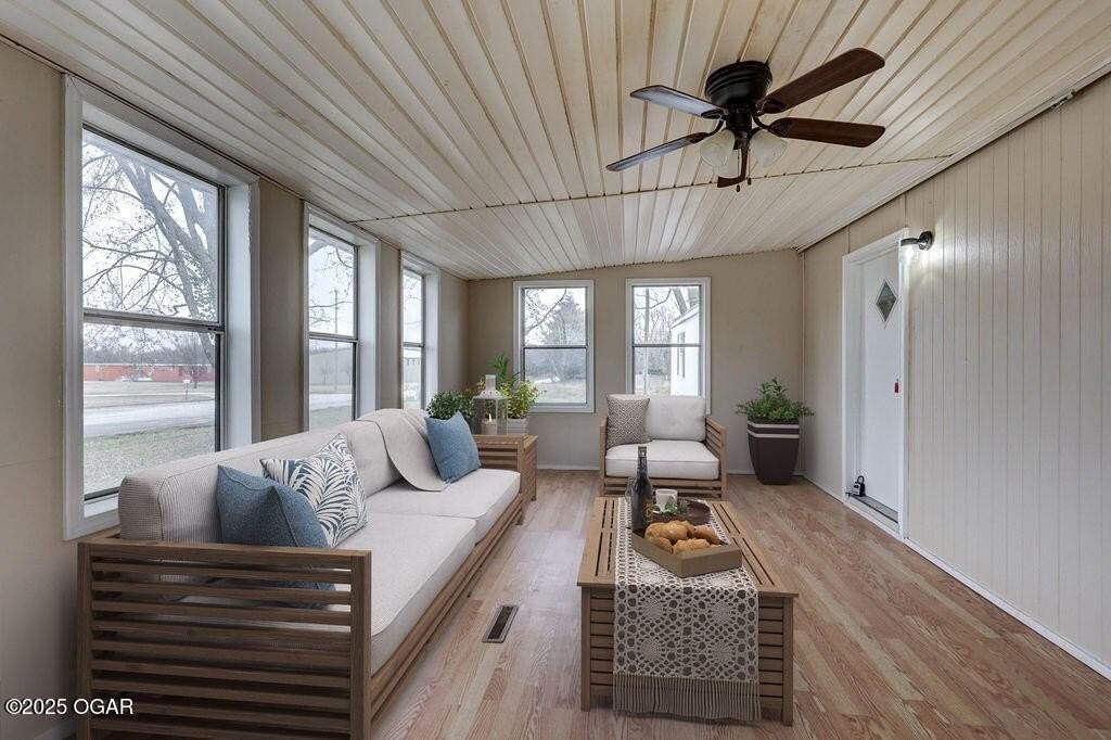 820 E Fountain Rd - Photo 5 of 39