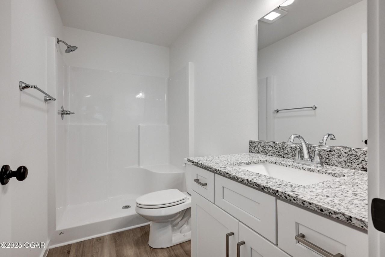 2632 E 4th St - Photo 7 of 12