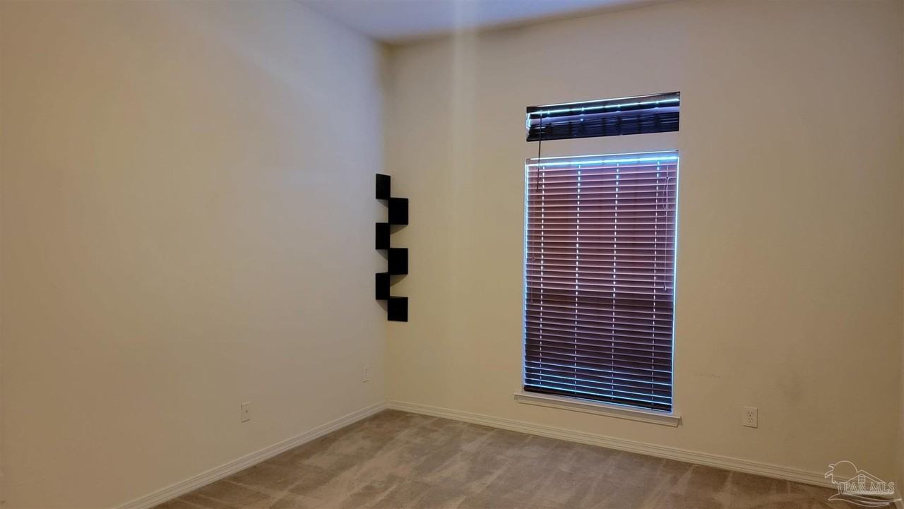 7061 Season Drive - Photo 7 of 26