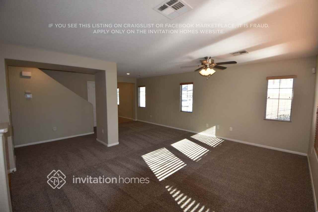 25 Focal Point Avenue - Photo 2 of 16