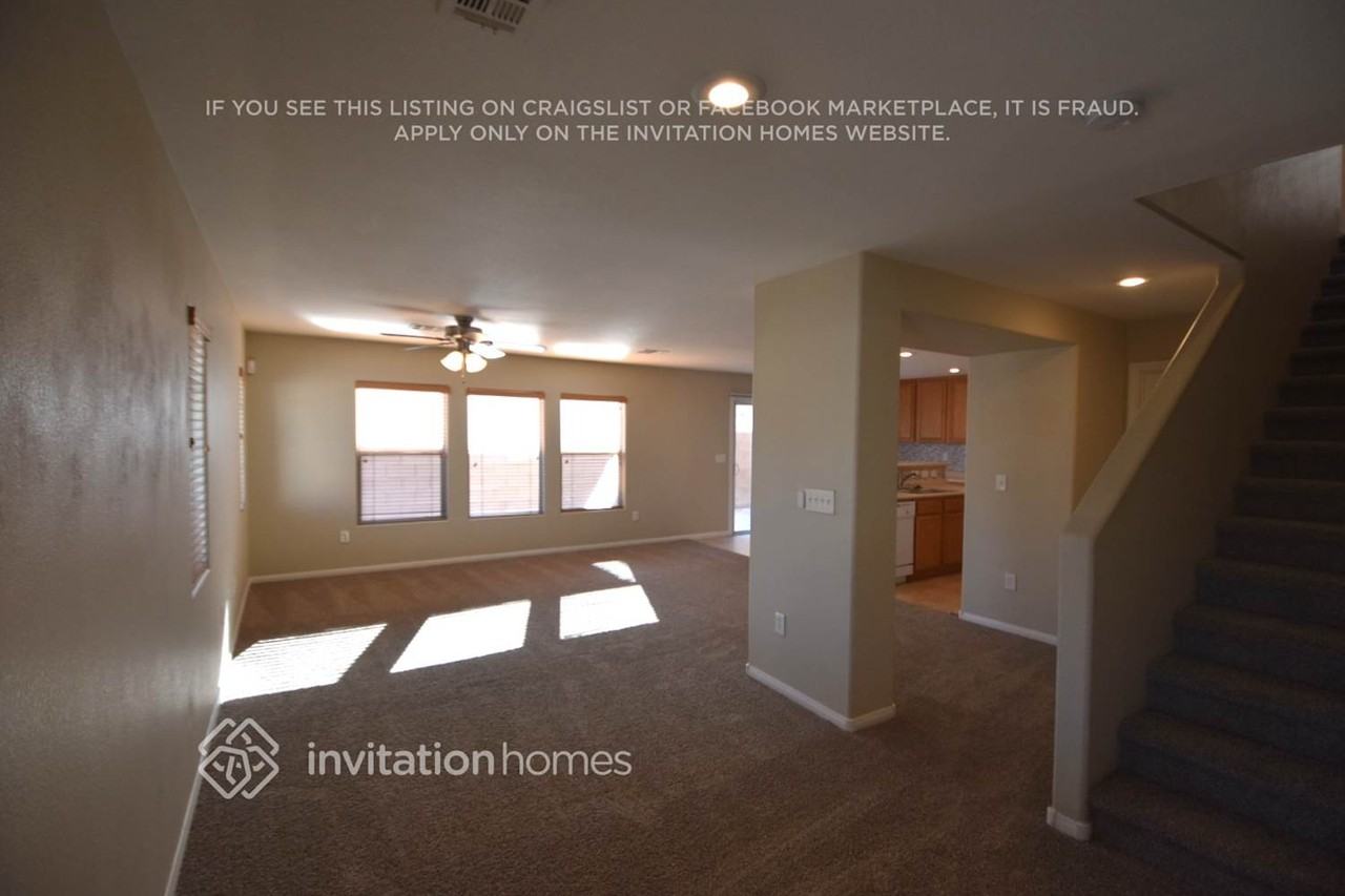 25 Focal Point Avenue - Photo 3 of 16