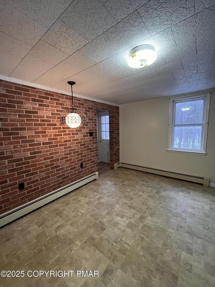 120 Wooddale Rd - Photo 5 of 24