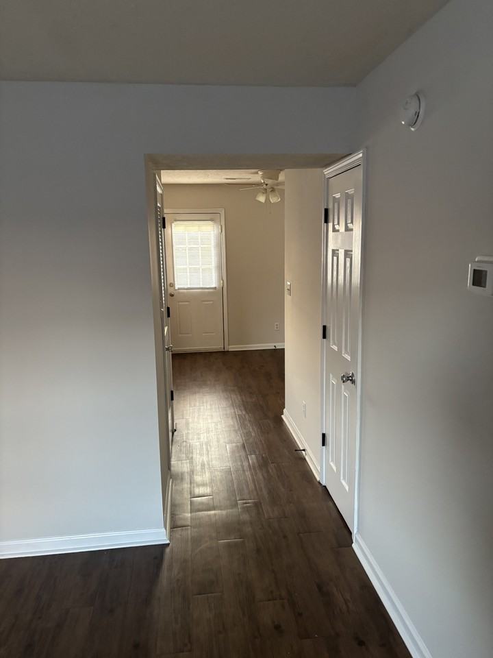 120 Hillridge Ct #B - Photo 5 of 14