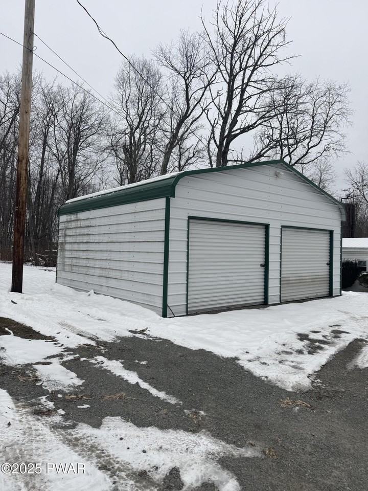 2566 Easton Turnpike - Photo 5 of 24