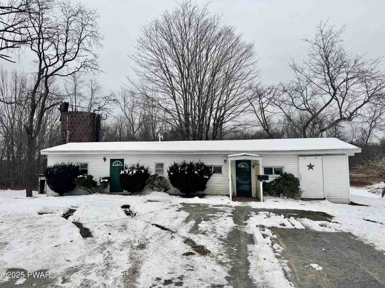 2566 Easton Turnpike - Photo 6 of 24