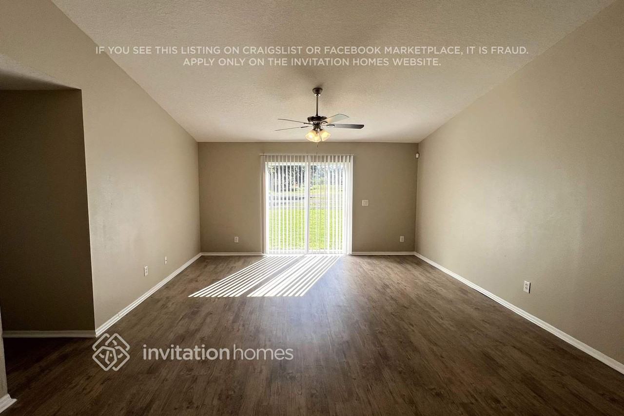 924 Woodson Hammock Cir - Photo 2 of 14