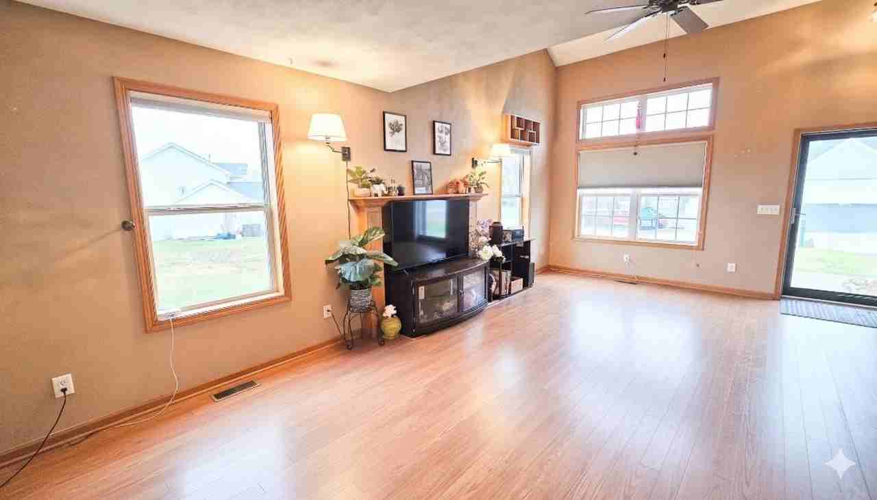 7589 Stanton Avenue - Photo 6 of 18