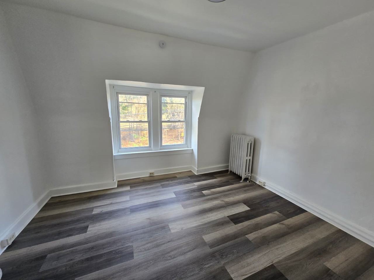 1512 Centre Ave #2 - Photo 7 of 11