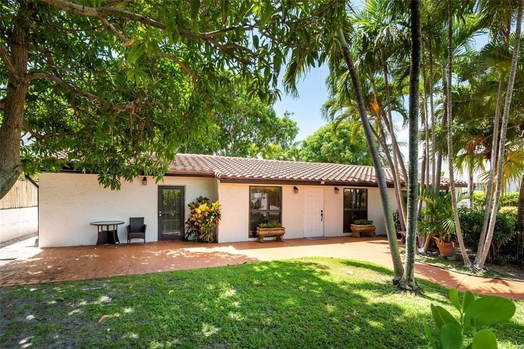 3412 Leigh Road - Photo 4 of 36