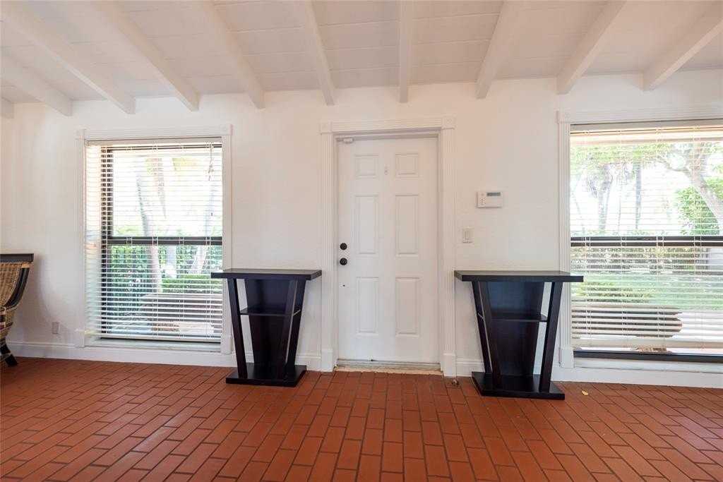 3412 Leigh Road - Photo 5 of 36