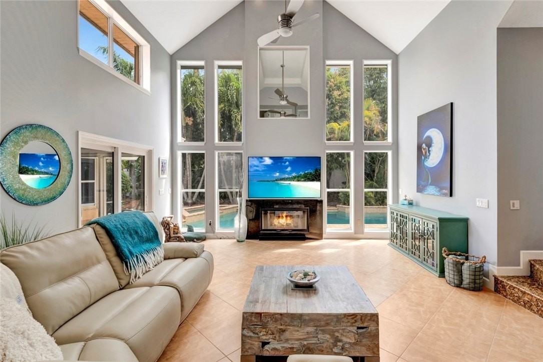 1144 Spanish Lace Lane - Photo 3 of 35