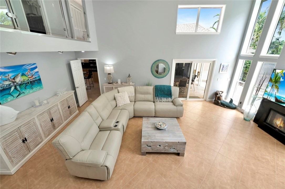 1144 Spanish Lace Lane - Photo 5 of 35