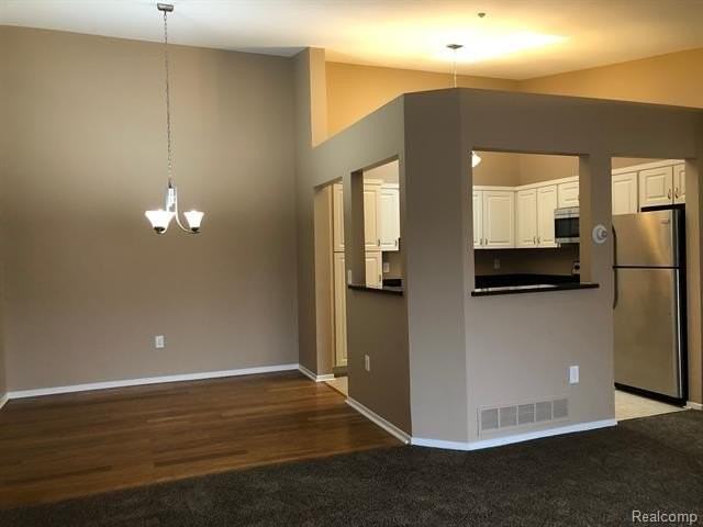 43568 W Arbor Way Dr #138 - Photo 3 of 21