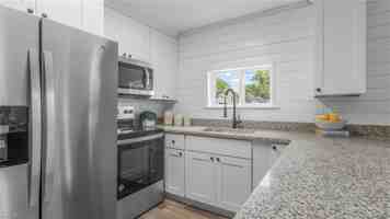 featured image of 2802 Magnolia St