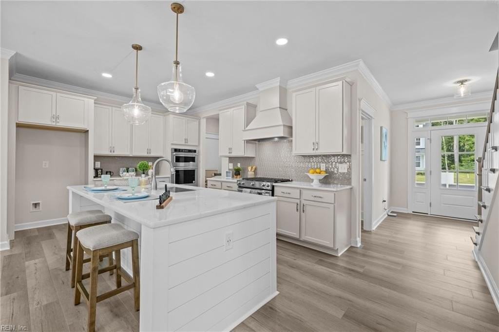 1348 Narrow Way - Photo 3 of 36