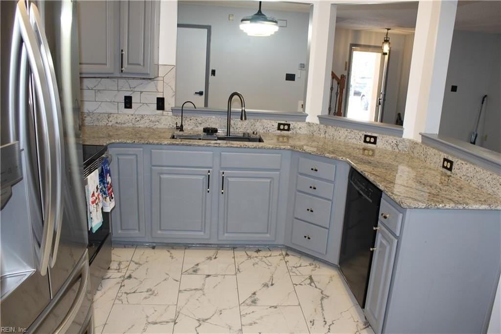 3808 Peppercorn Way - Photo 6 of 30