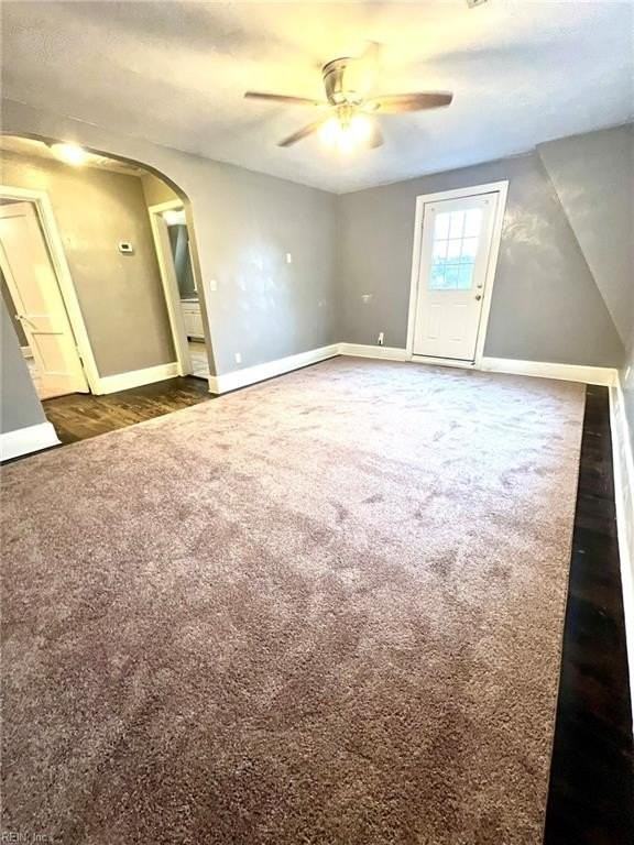 210 Pennsylvania Ave #2 - Photo 4 of 34