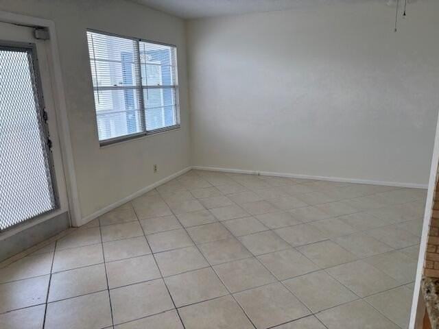 2035 Exeter D #2035 - Photo 4 of 15