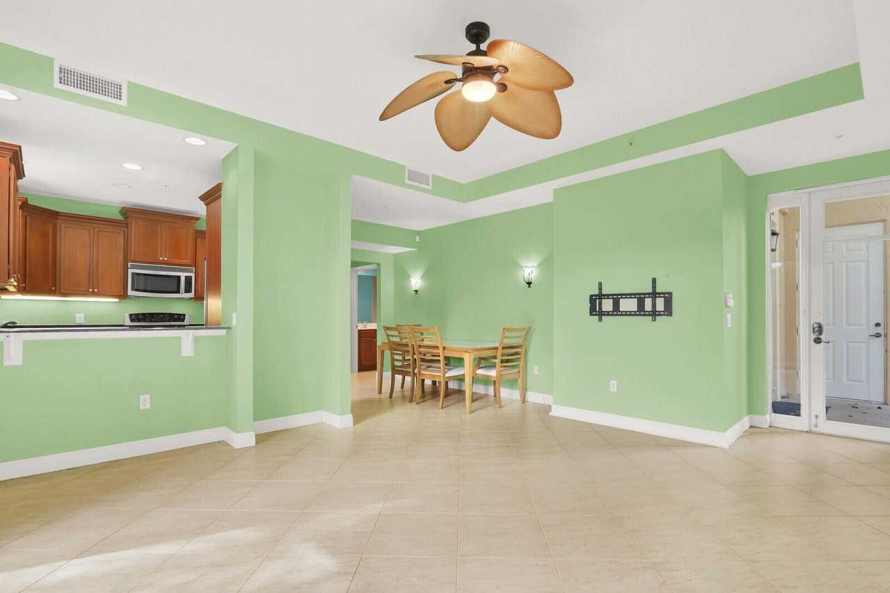 12755 Se Old Cypress Dr - Photo 7 of 36