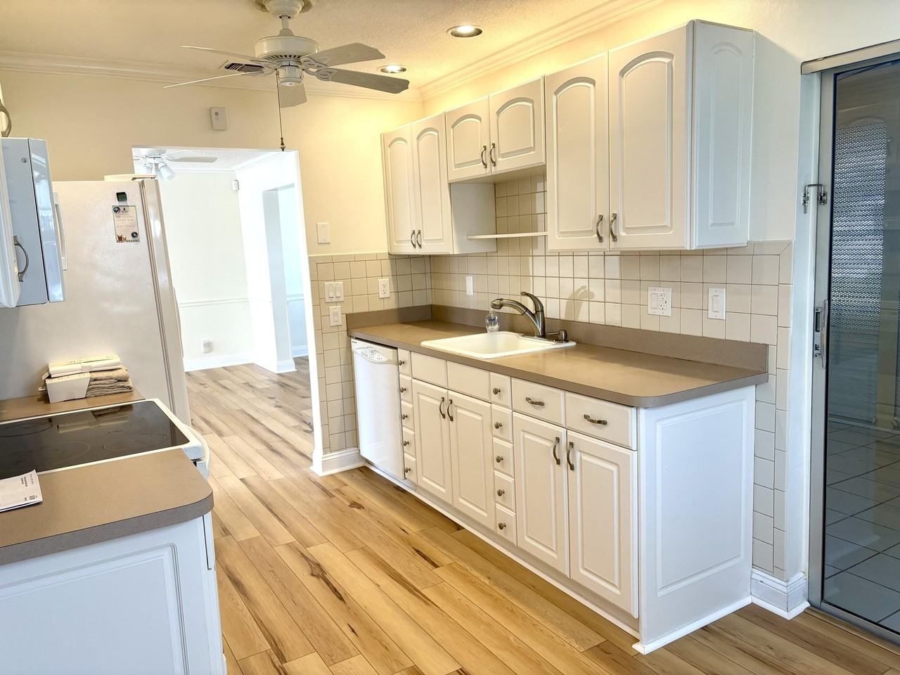 2019 Southwest 18th Drive - Photo 6 of 17