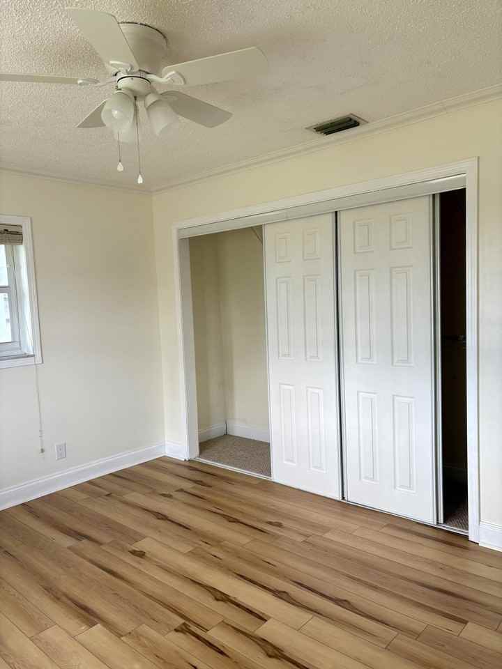 2019 Southwest 18th Drive - Photo 7 of 17