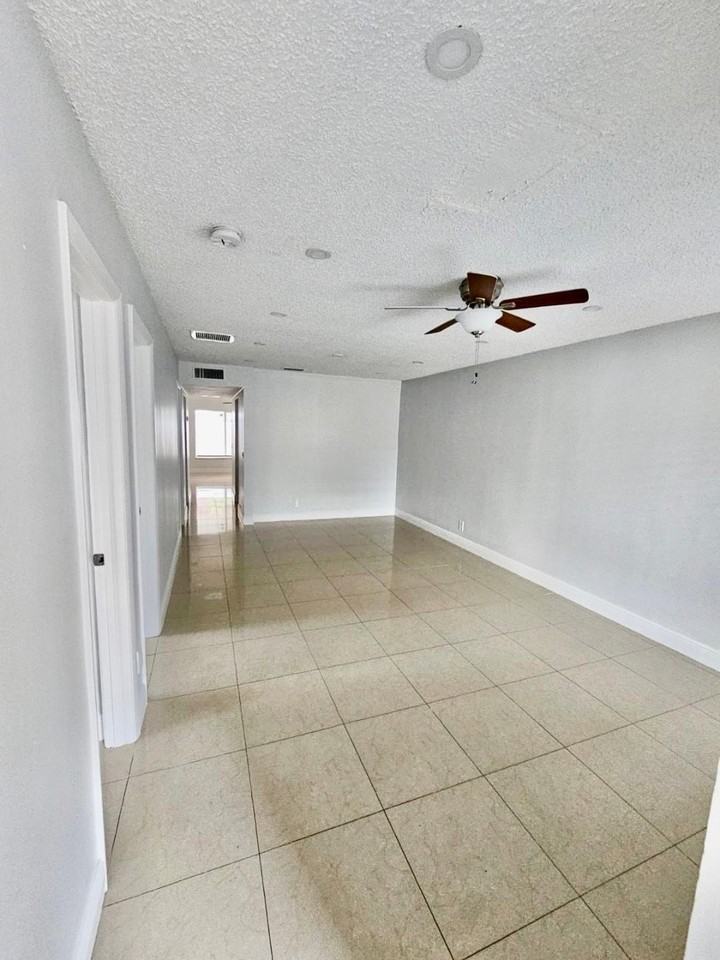 5820 Albert Road - Photo 6 of 14