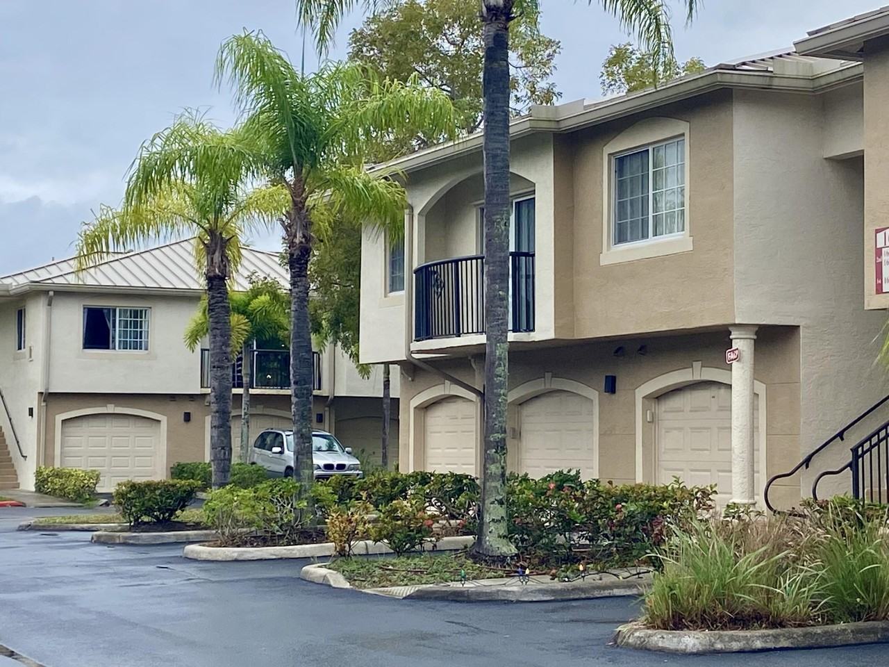 1600 Crestwood Court South #1603 - Photo 2 of 40