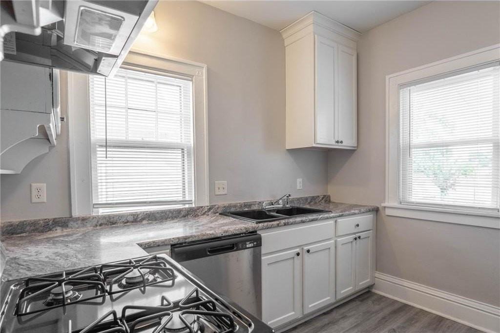 3822 North Fremont Avenue - Photo 4 of 21