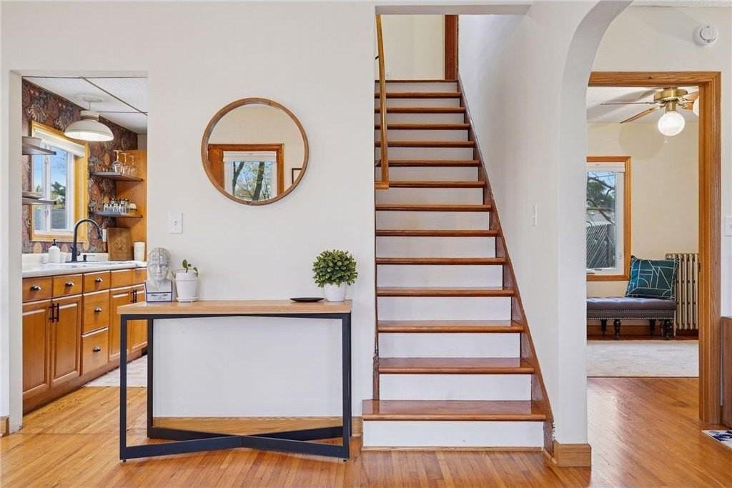 1705 Ivy Ave E - Photo 4 of 25