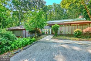 featured image of 2101 Tufton Avenue