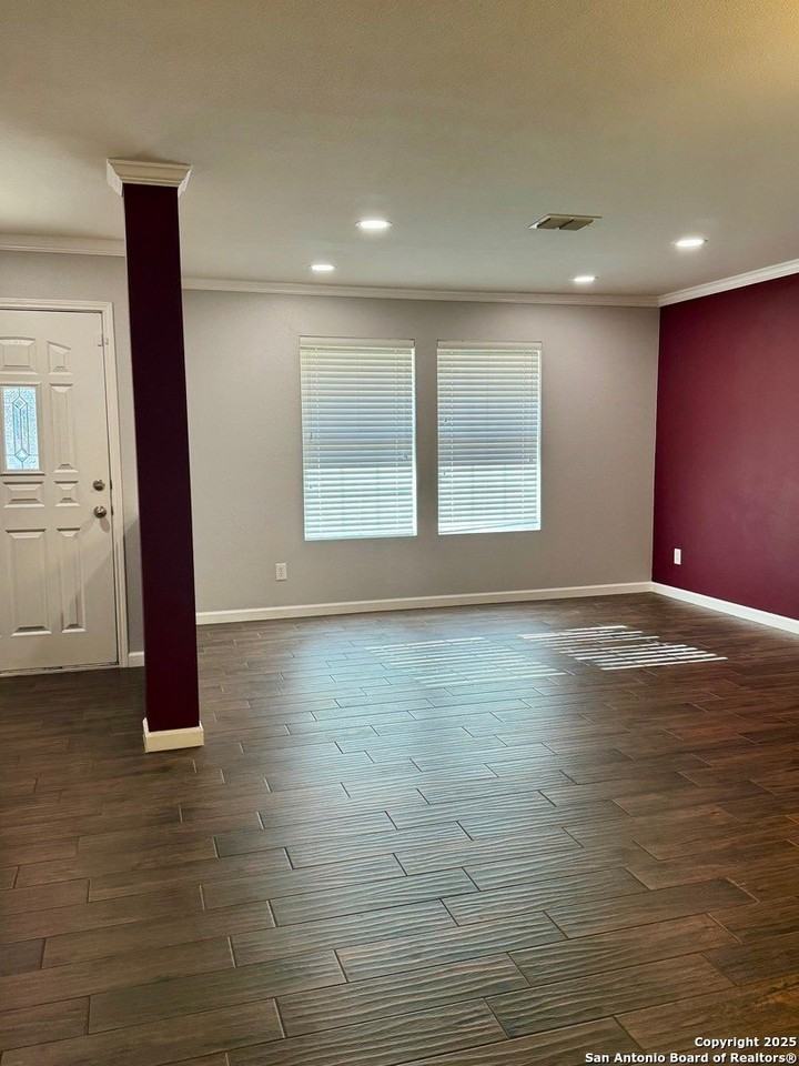 232 Weeping Willow - Photo 5 of 28