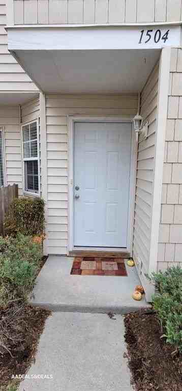 1504 Yountville Court - Photo 2 of 14