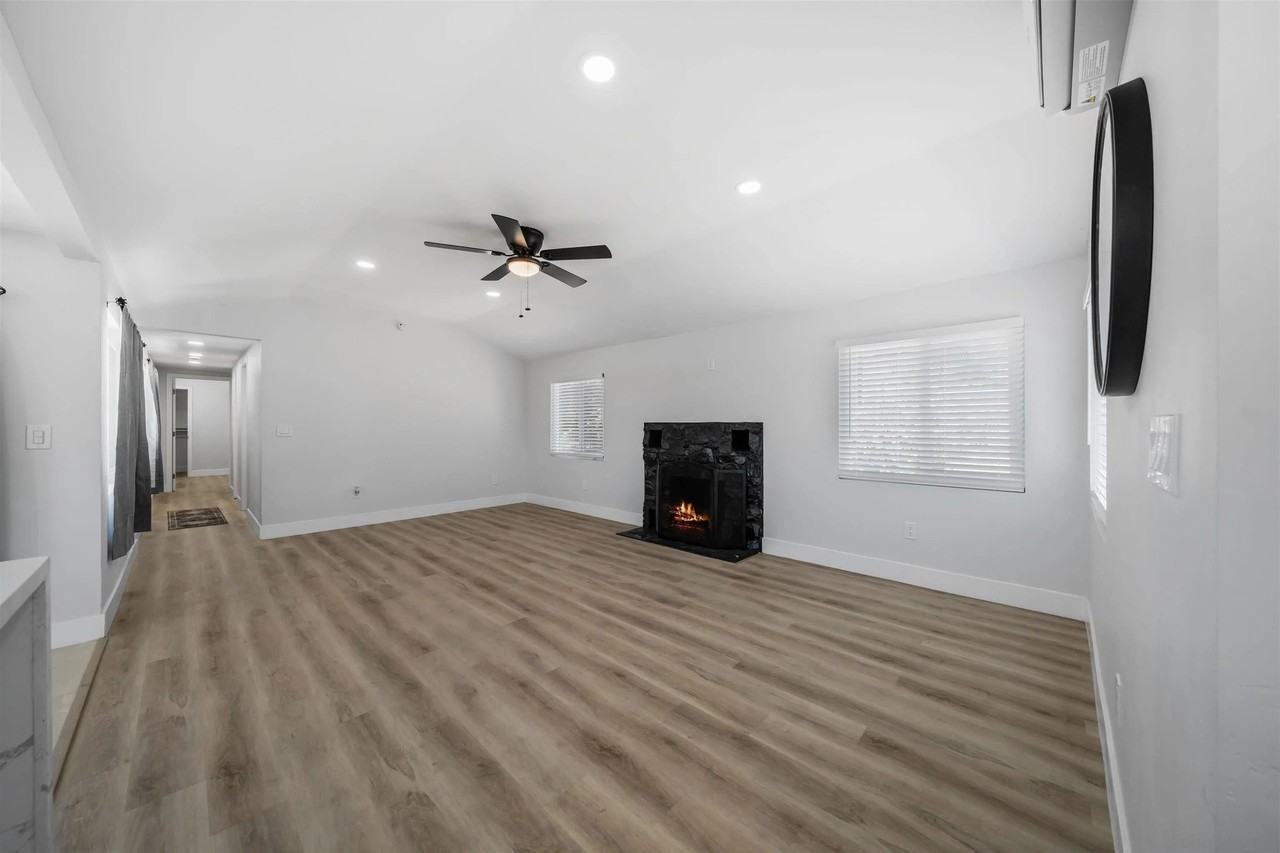 1730 Vista Del Valle Boulevard - Photo 7 of 36