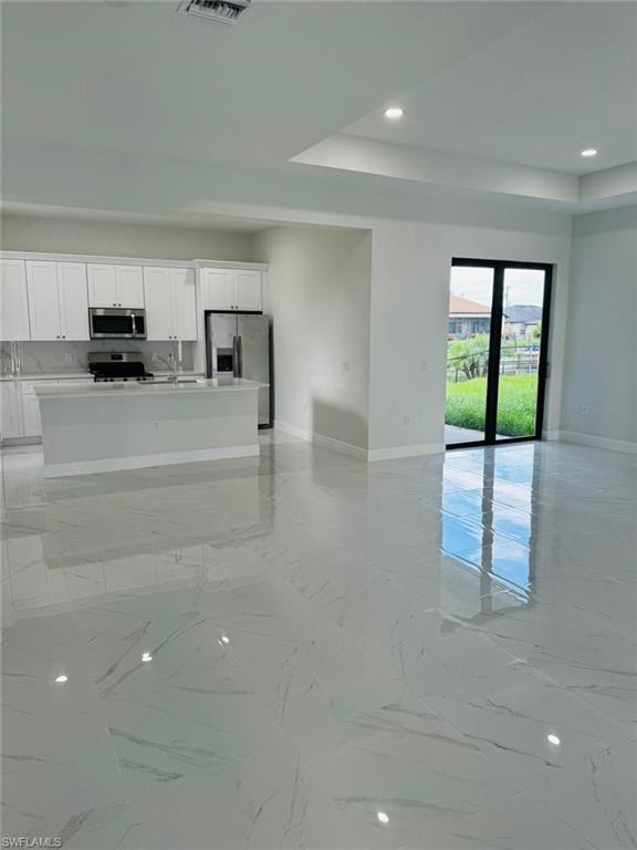 1005 Southwest 11th Court - Photo 7 of 15