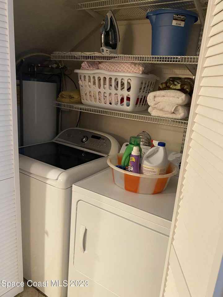 8056 Sunset Court - Photo 7 of 22