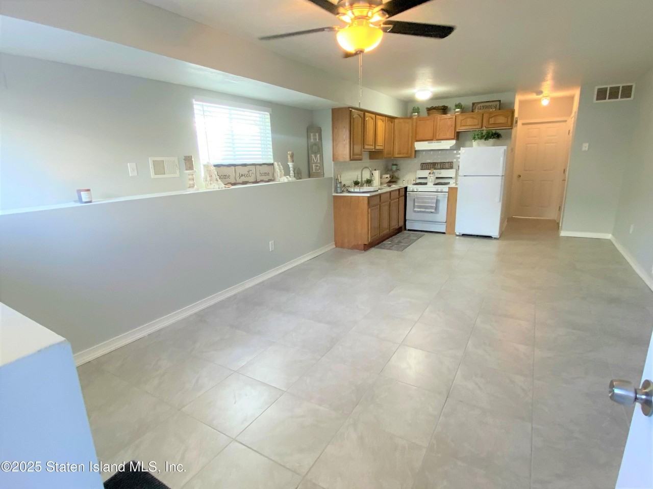 20 Bentley Lane - Photo 5 of 12