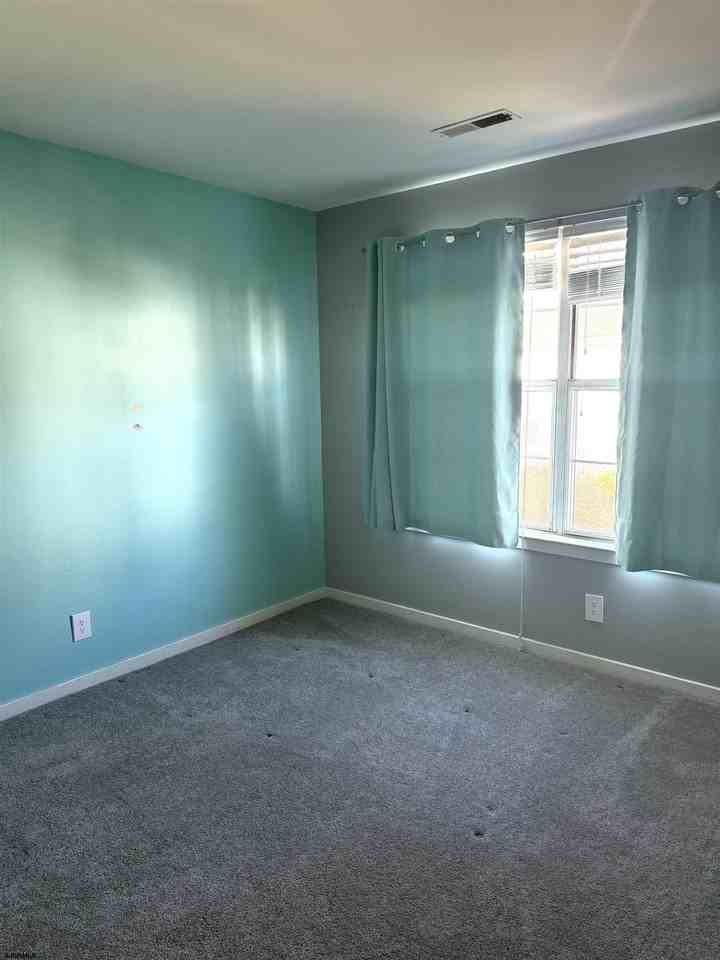 160 Heather Croft - Photo 6 of 7