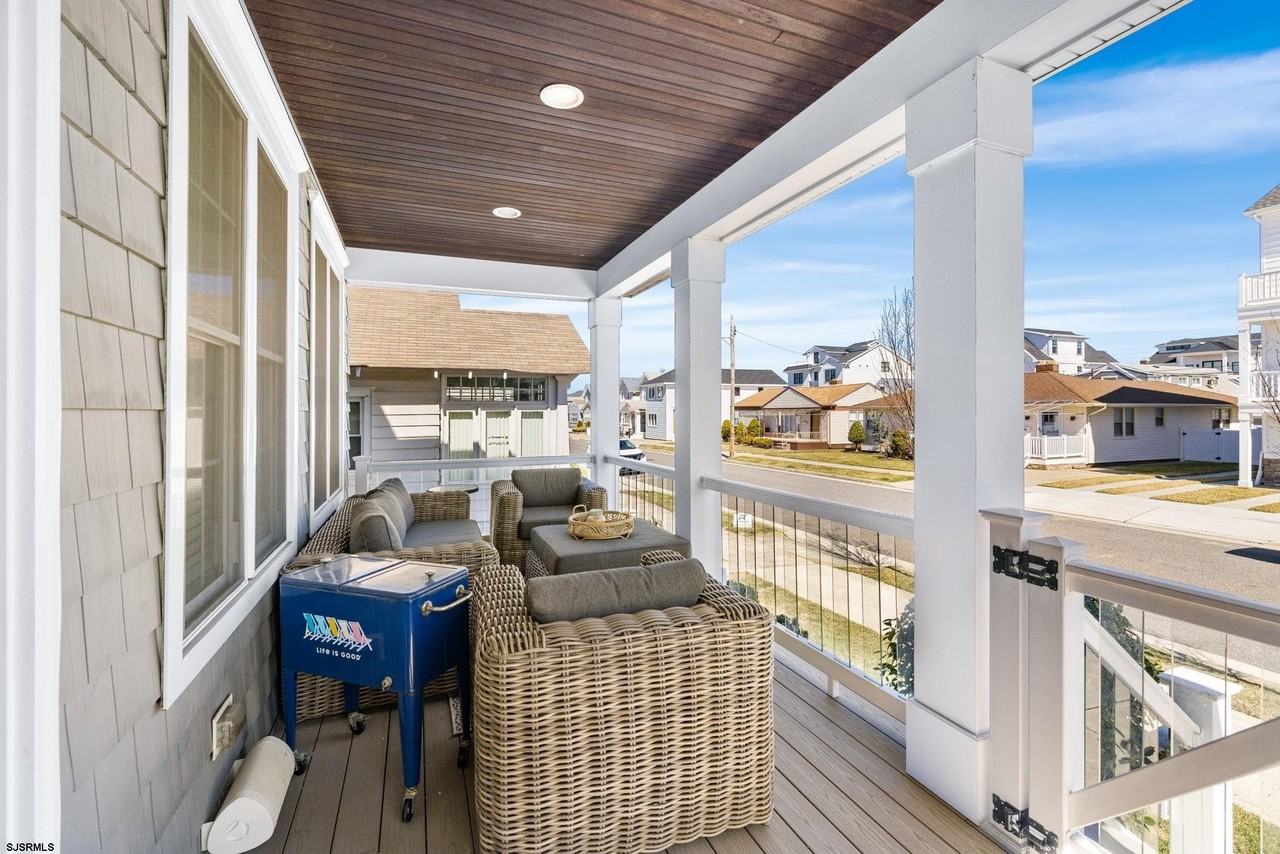 204 North Union Avenue - Photo 4 of 50