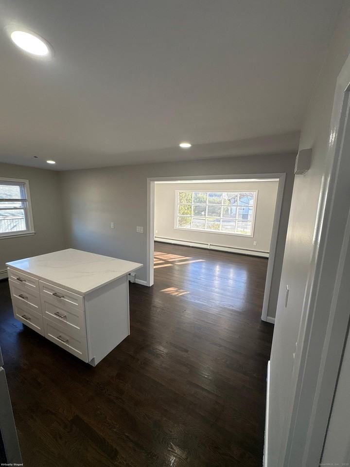 19 Mill Street - Photo 2 of 27